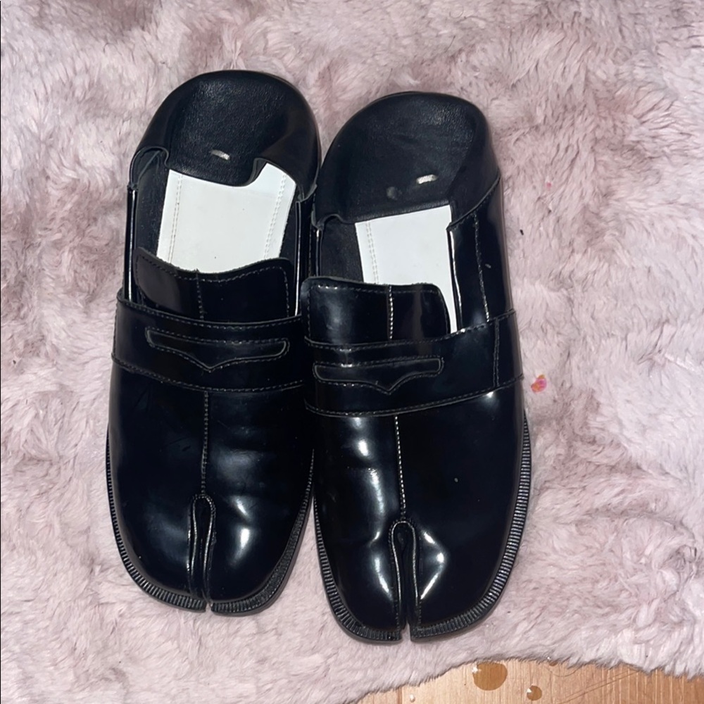 Elegant Black Woodchuck Sato Split-Toe Tabi Loafers women's size 8 - Picture 4 of 4